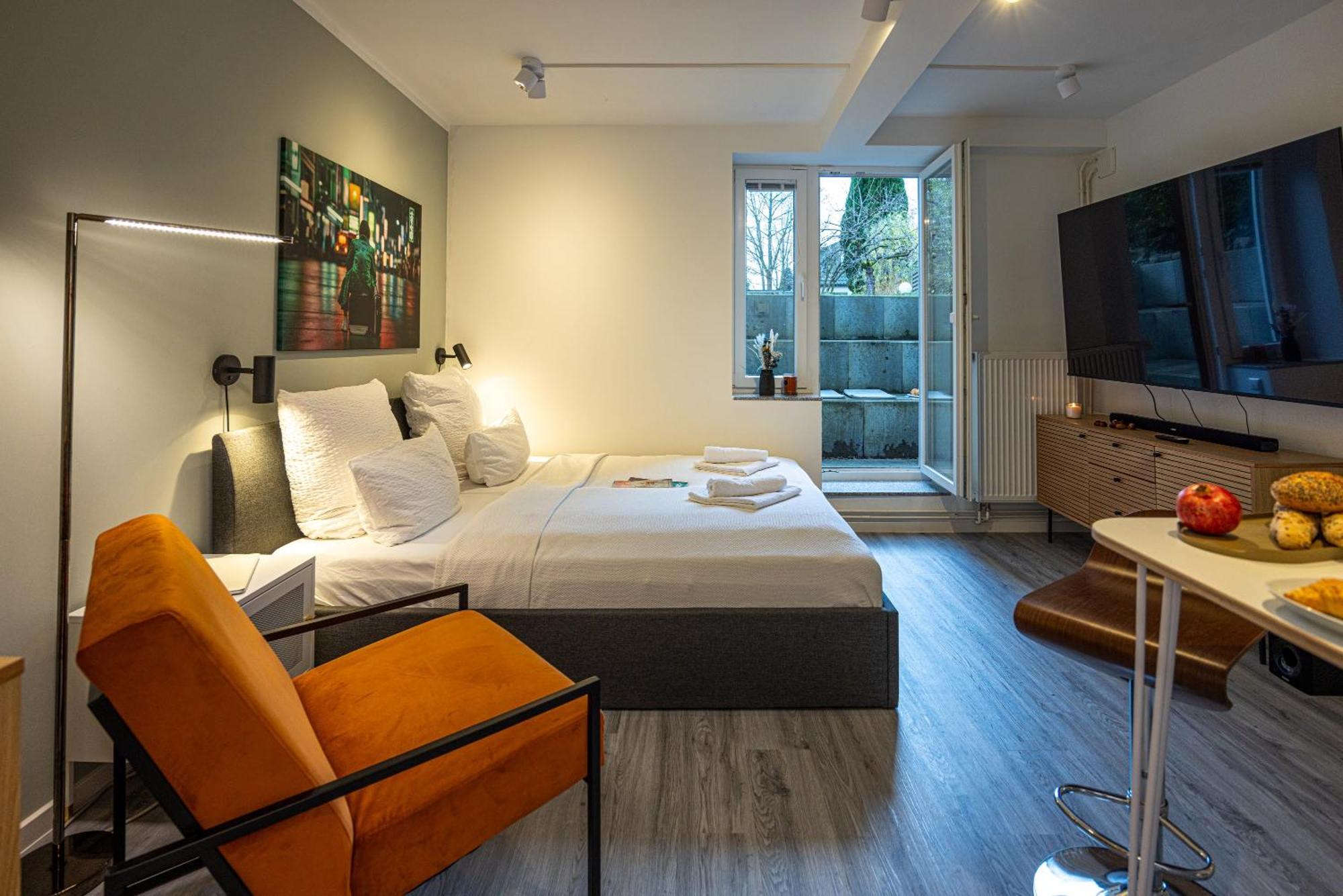 Have-A-Nice-Stay - Souterrain, Kino An Der Natur, U-Bahn Nach Hamburg 400M - Baecker & Restaurants 500M - Lidl 800M - Zentrum 1,5Km Ahrensburg Exteriör bild